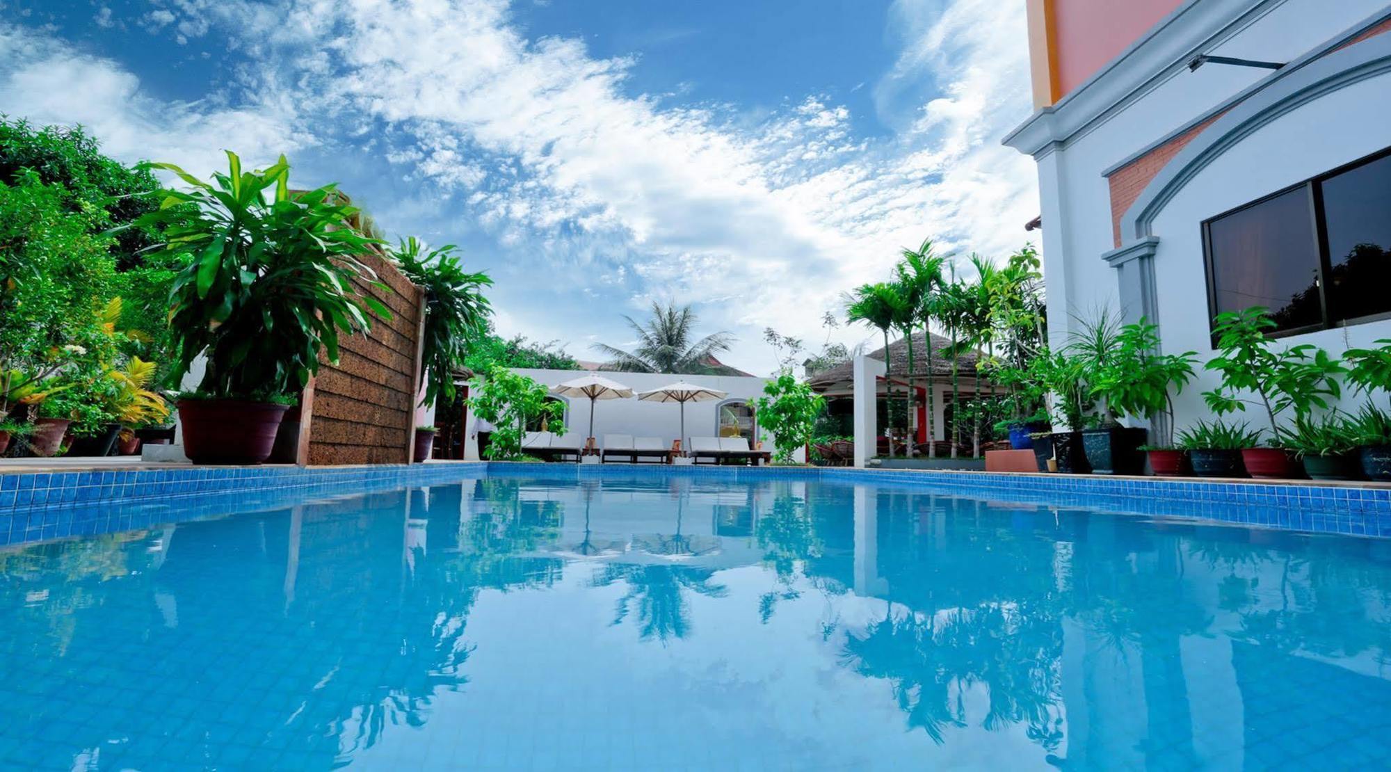 Mae Yu Lim Boutique Hotel Siem Reap Buitenkant foto
